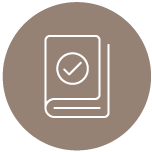 Benchmarking Icon - Ein Buch mit Checkmark